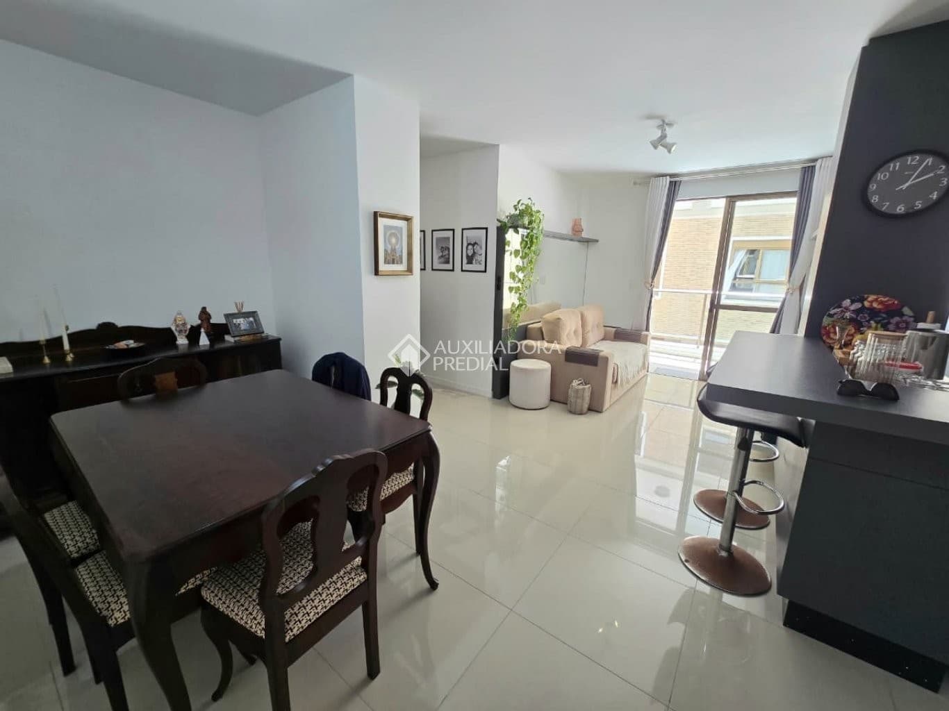 Apartamento 2 dormitórios em Campeche — foto 2
