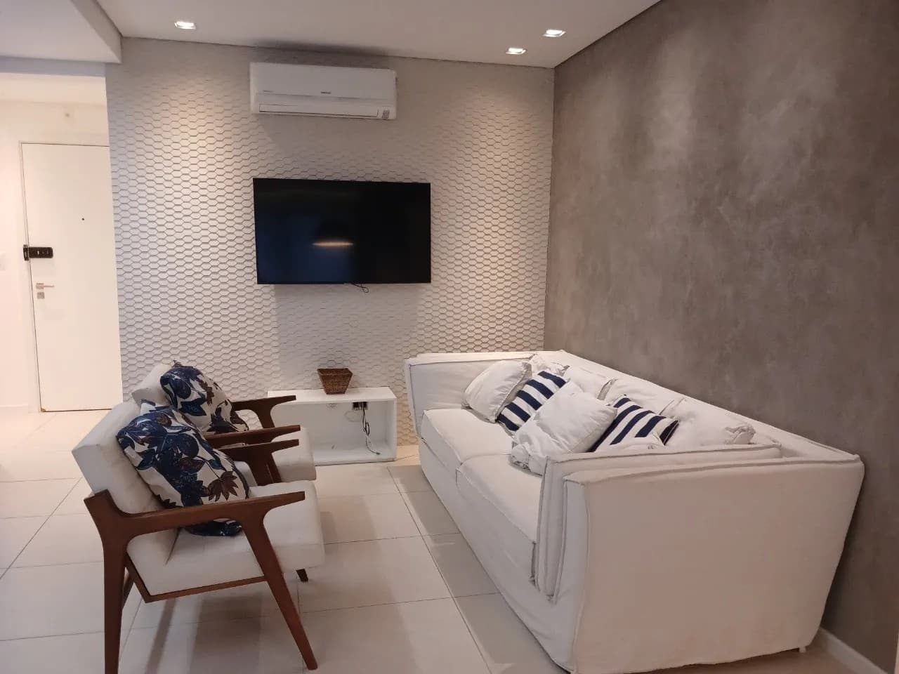 Apartamento Quadra Mar em Novo Campeche — foto 2